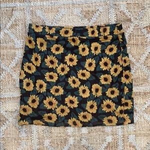 Sunflower mini skirt